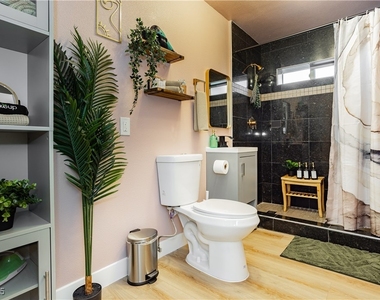 1414 S 3rd Street - Photo Thumbnail 16
