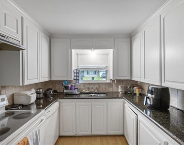 4009 Anita Avenue - Photo Thumbnail 7