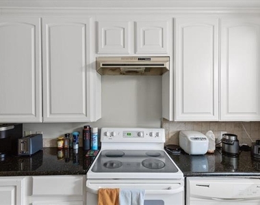 4009 Anita Avenue - Photo Thumbnail 9