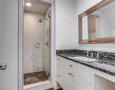 3428 Rosedale Avenue - Photo Thumbnail 7