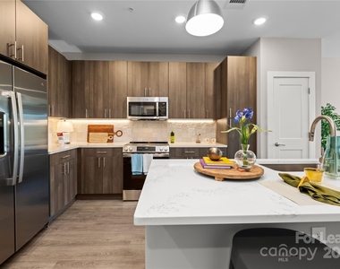 110 Razades Way - Photo Thumbnail 7