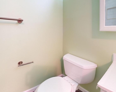 717 Red Lion Road - Photo Thumbnail 8