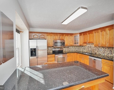 9575 Donnan Castle - Photo Thumbnail 25