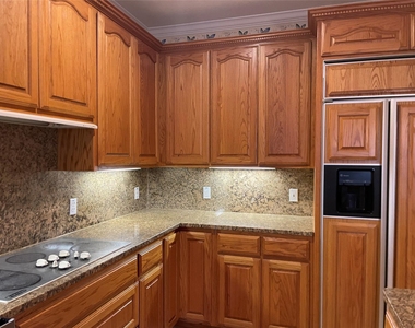120 W Brazos Dr - Photo Thumbnail 5