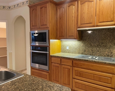 120 W Brazos Dr - Photo Thumbnail 6
