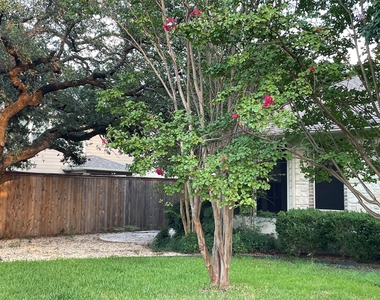 120 W Brazos Dr - Photo Thumbnail 3
