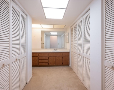 241 Palm River Boulevard - Photo Thumbnail 17
