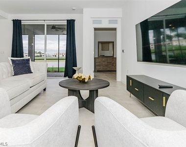 5661 Melbourne Court - Photo Thumbnail 13