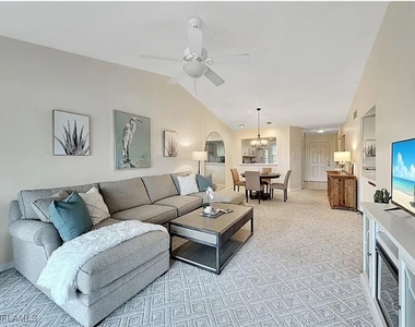 905 Augusta Boulevard - Photo Thumbnail 3
