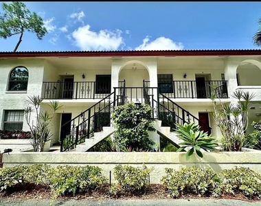 905 Augusta Boulevard - Photo Thumbnail 14