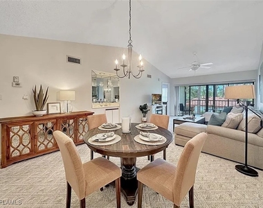 905 Augusta Boulevard - Photo Thumbnail 4
