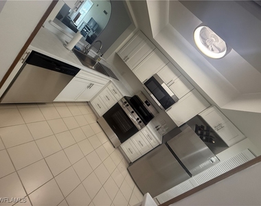 905 Augusta Boulevard - Photo Thumbnail 17