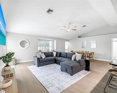 45 Wickliffe Drive - Photo Thumbnail 5