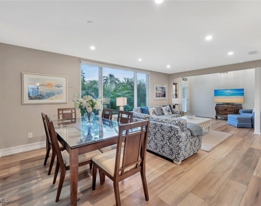 180 6th Avenue S - Photo Thumbnail 6