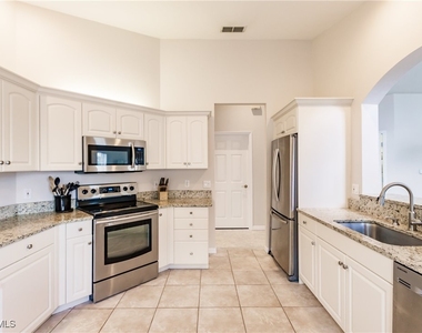 20101 Seagrove Street - Photo Thumbnail 20