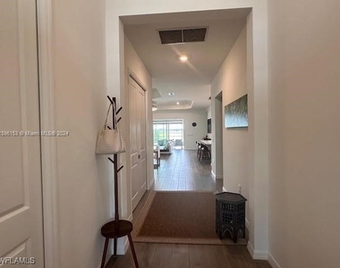 5545 Hampton Links Court - Photo Thumbnail 1