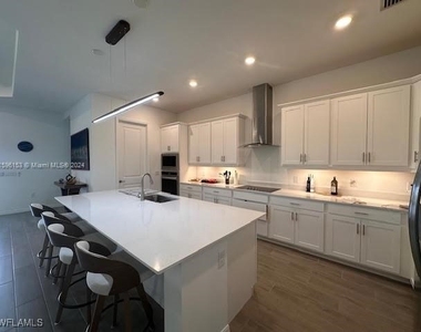 5545 Hampton Links Court - Photo Thumbnail 11