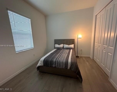 5545 Hampton Links Court - Photo Thumbnail 14