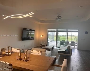 5545 Hampton Links Court - Photo Thumbnail 7
