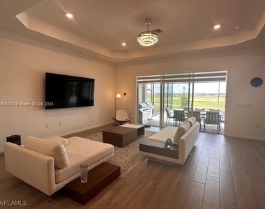 5545 Hampton Links Court - Photo Thumbnail 5