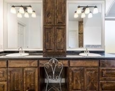 1155 Whipporwill Road - Photo Thumbnail 21