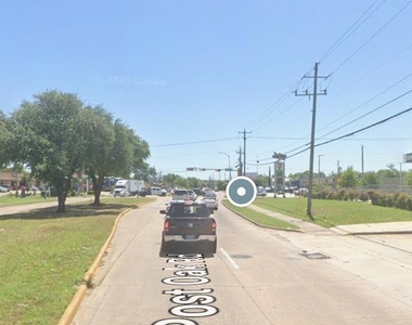 15150 South Post Oak Road - Photo Thumbnail 8