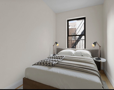 West 11th Street/ 7th Ave - Photo Thumbnail 2