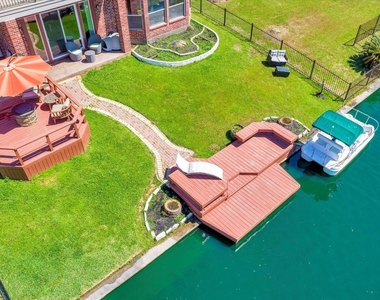 18011 Darling Point Court - Photo Thumbnail 6
