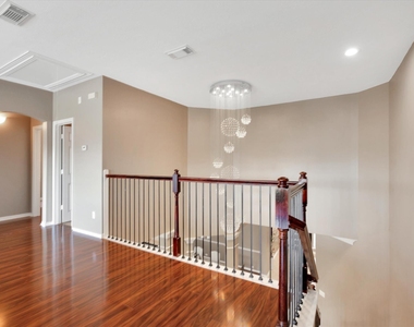 18011 Darling Point Court - Photo Thumbnail 37