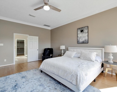18011 Darling Point Court - Photo Thumbnail 43
