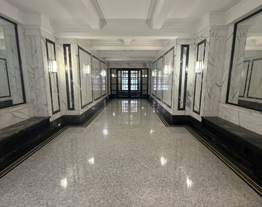 140 West 55th Street - Photo Thumbnail 14