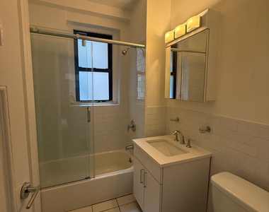 140 West 55th Street - Photo Thumbnail 11