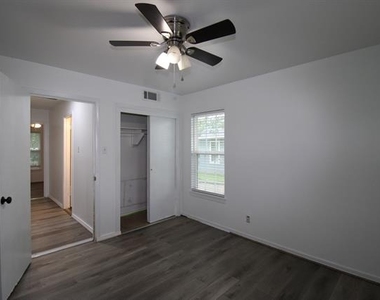 17 Macarthur Drive - Photo Thumbnail 10