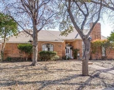 5910 Buffridge Trail - Photo Thumbnail 23