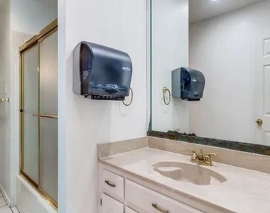 5910 Buffridge Trail - Photo Thumbnail 6