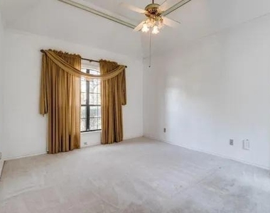 5910 Buffridge Trail - Photo Thumbnail 21