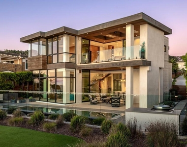 516 Stratford - Photo Thumbnail 1