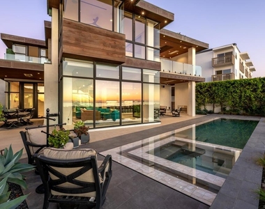 516 Stratford - Photo Thumbnail 19