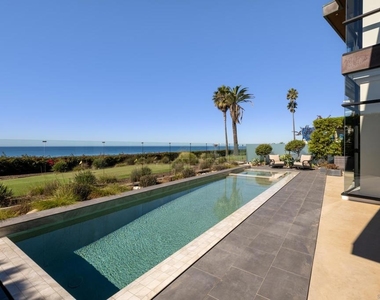 516 Stratford - Photo Thumbnail 2
