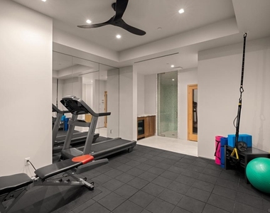 516 Stratford - Photo Thumbnail 31