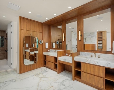 516 Stratford - Photo Thumbnail 8