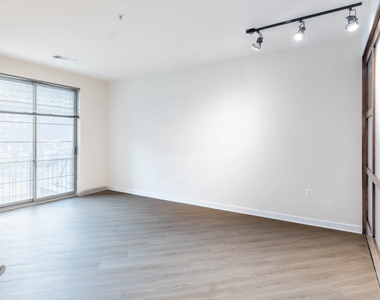 590 S. 15th St. - Photo Thumbnail 8
