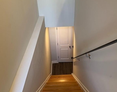 2039 N College Avenue - Photo Thumbnail 28