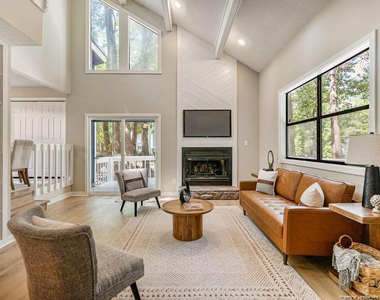 417 Watergap Drive - Photo Thumbnail 4
