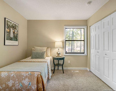 417 Watergap Drive - Photo Thumbnail 19