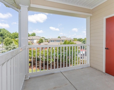 1000 Broadstone Way - Photo Thumbnail 41