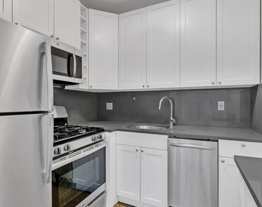 226 East 25th Street, Unit 6d - Photo Thumbnail 7