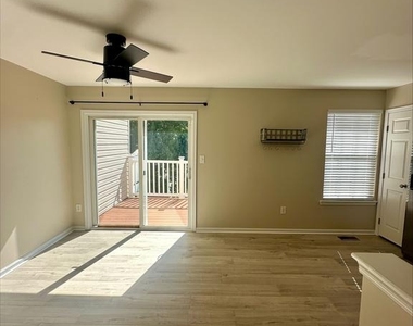 23567 Devonshire Road - Photo Thumbnail 5