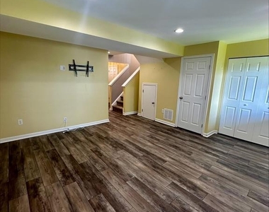 23567 Devonshire Road - Photo Thumbnail 2