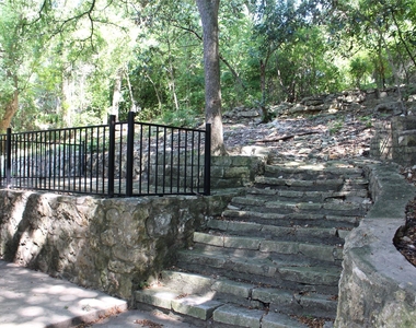 2309 Shoal Creek Blvd - Photo Thumbnail 27
